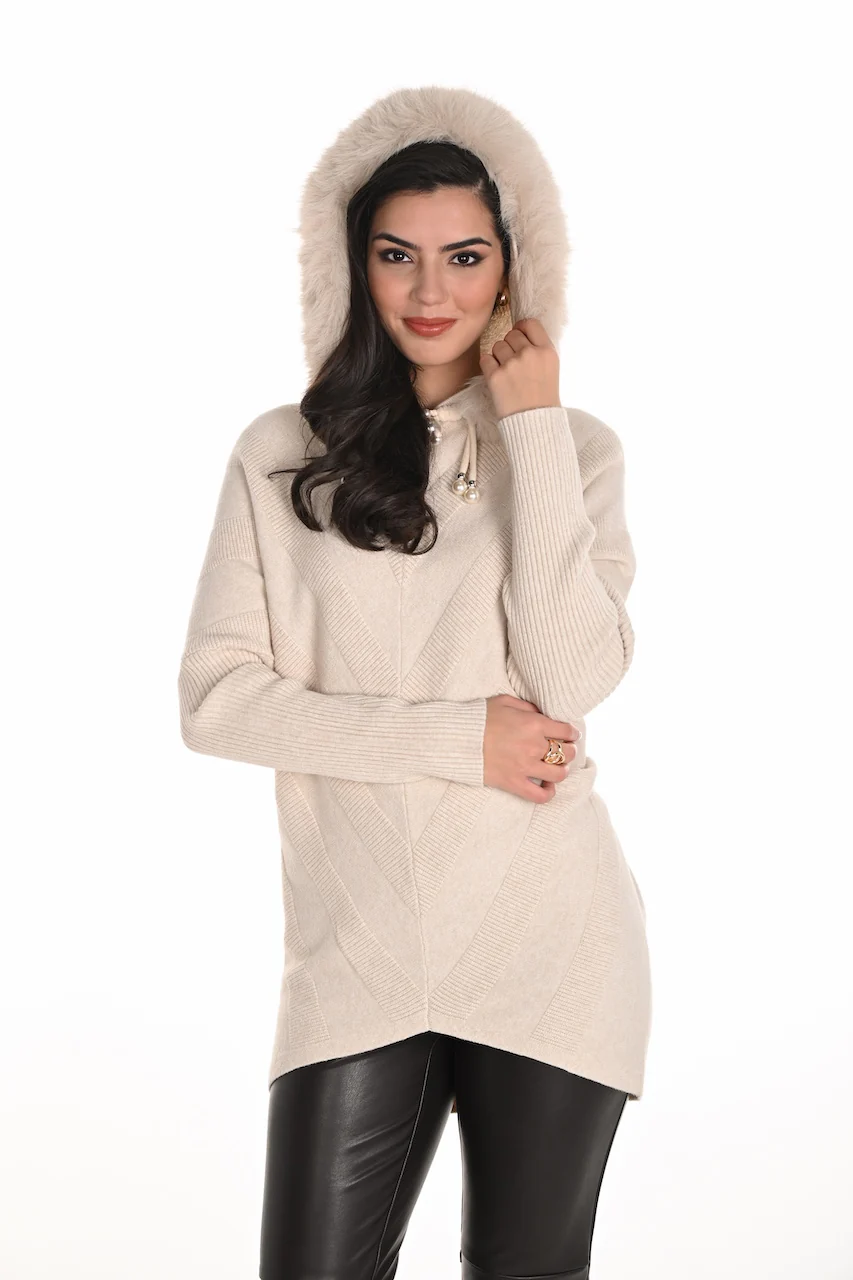 Le pull capuche avec fourrure Frank Lyman | 253780